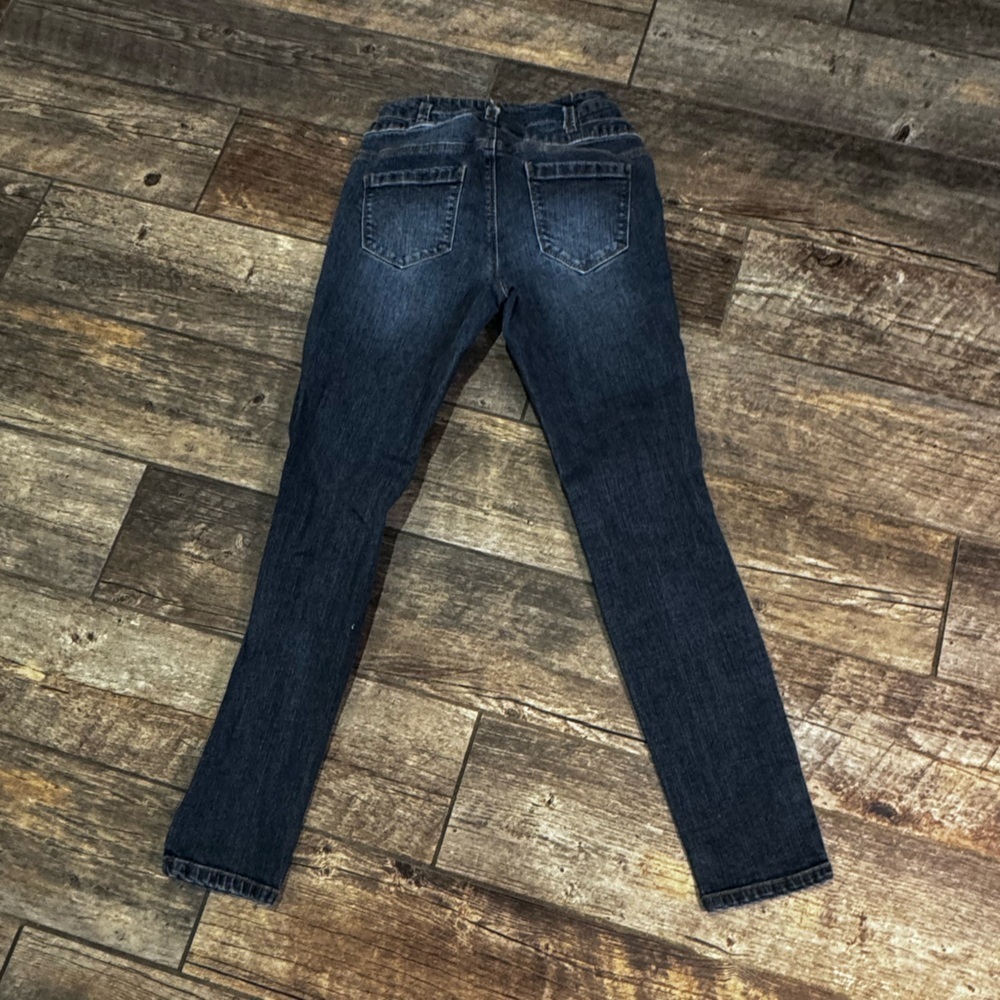 Jeans​​​ - Picture 4 of 5
